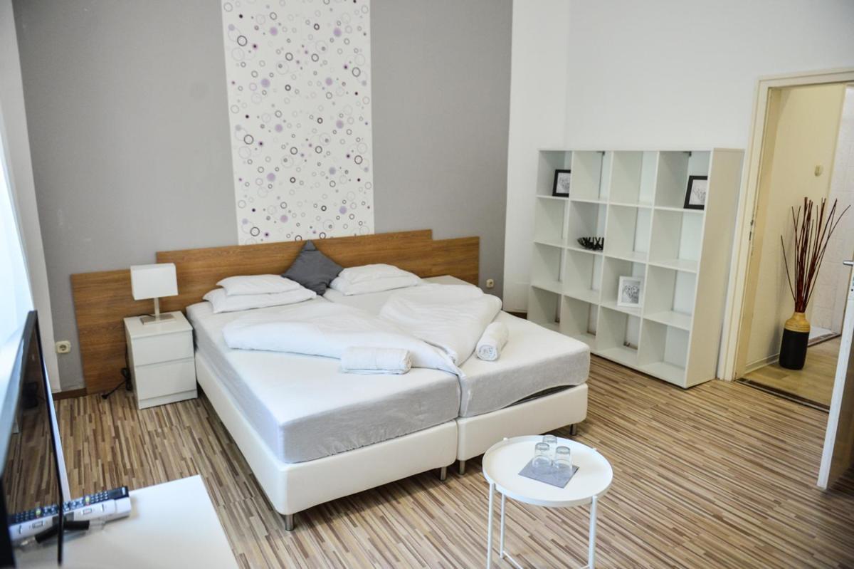 Elmeny Balaton Hotel Alsóörs المظهر الخارجي الصورة