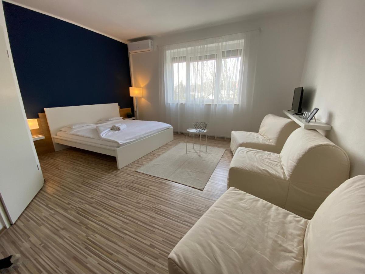 Elmeny Balaton Hotel Alsóörs المظهر الخارجي الصورة